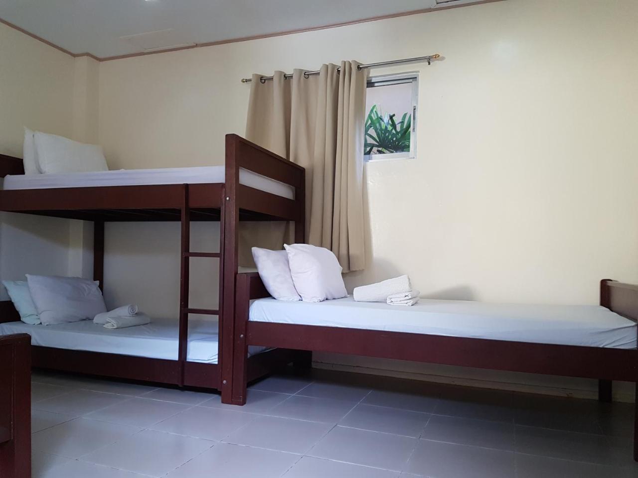 Blue Lagoon Inn & Suites Puerto Princesa Luaran gambar