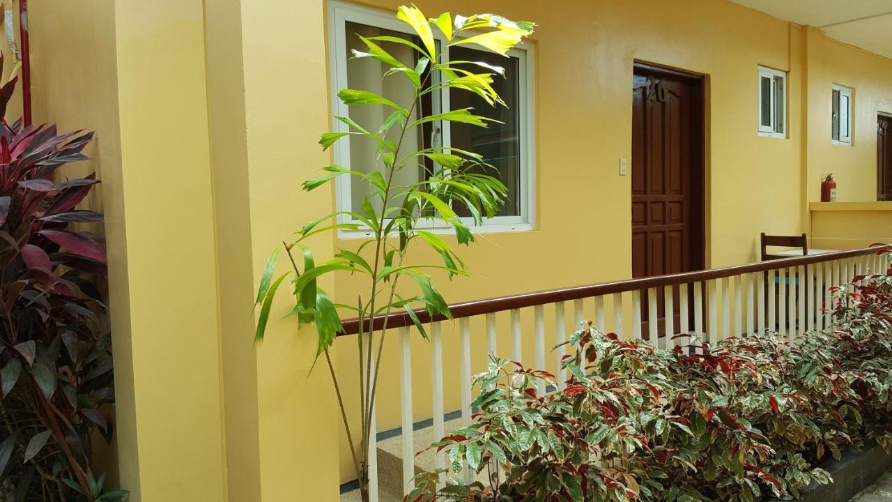 Blue Lagoon Inn & Suites Puerto Princesa Luaran gambar