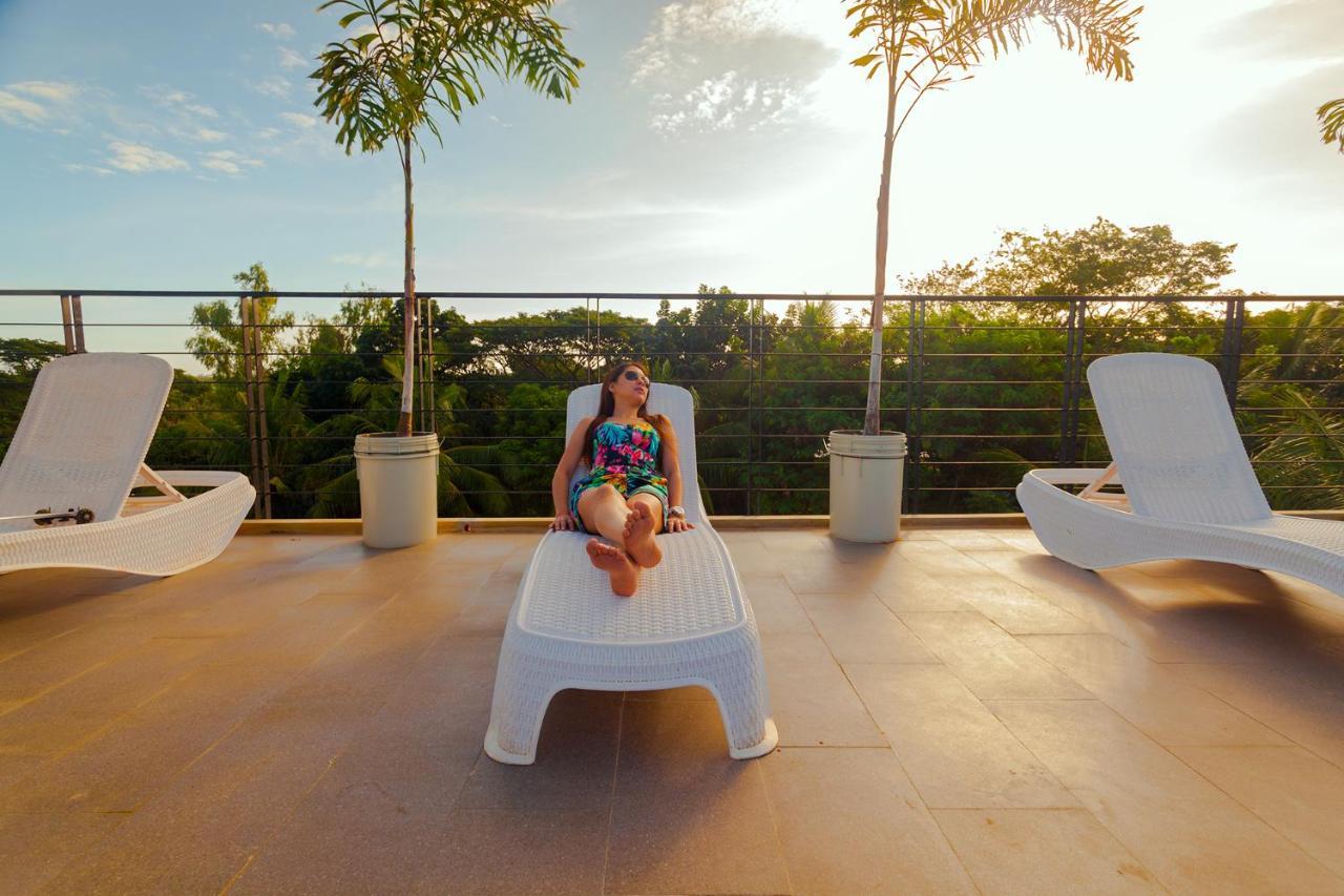 Blue Lagoon Inn & Suites Puerto Princesa Luaran gambar
